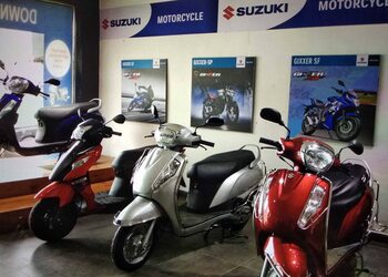 Keyan-suzuki-Motorcycle-dealers-Borivali-mumbai-Maharashtra-2