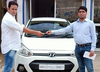 Kgn-motors-Used-car-dealers-Gandhi-maidan-patna-Bihar-3