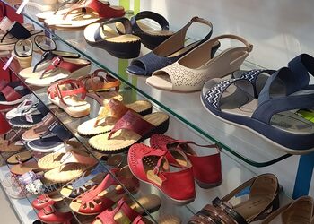 Khadims-footwear-Shoe-store-Patna-Bihar-2