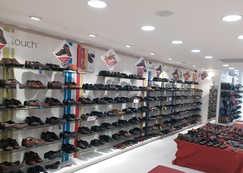 Khadims-Shoe-store-Darbhanga-Bihar-3