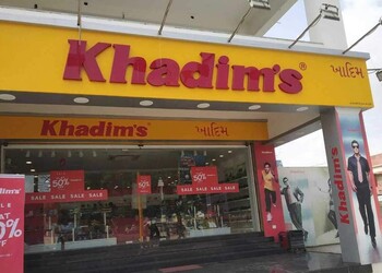 Khadims-Shoe-store-Gandhidham-Gujarat-1