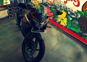 Khandelwal-honda-Motorcycle-dealers-Akola-Maharashtra-3
