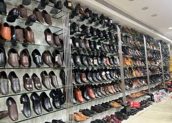 King-shoe-mart-Shoe-store-Kochi-Kerala-2