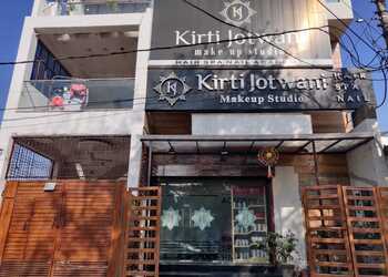 Kirti-jotwani-Makeup-artist-Lucknow-Uttar-pradesh-1