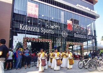 Kolozzia-cars-Used-car-dealers-Palarivattom-kochi-Kerala-1