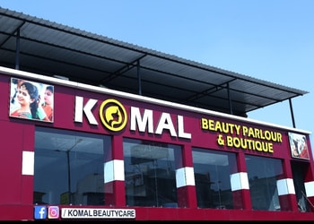 Komal-parlour-Beauty-parlour-Ambawadi-ahmedabad-Gujarat-1