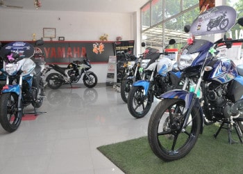 Komfort-automobiles-Motorcycle-dealers-Gandhinagar-Gujarat-2