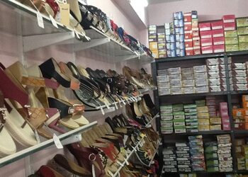 Krishna-footwear-Shoe-store-Junagadh-Gujarat-3