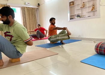 Krishnamacharyar-ashtangaviniyoga-Yoga-classes-Chandigarh-Chandigarh-2
