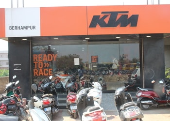 Ktm-husqvarna-berhampur-Motorcycle-dealers-Brahmapur-Odisha-1