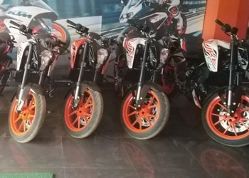 Ktm-husqvarna-berhampur-Motorcycle-dealers-Brahmapur-Odisha-2