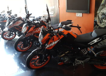 Ktm-husqvarna-Motorcycle-dealers-Karnal-Haryana-3