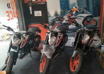 Ktm-jalgaon-Motorcycle-dealers-Jalgaon-Maharashtra-3