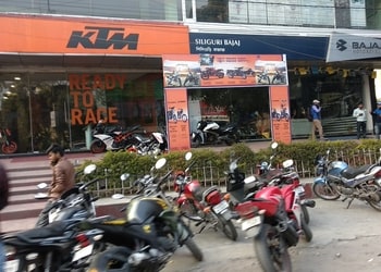 Ktm-showroom-Motorcycle-dealers-Pradhan-nagar-siliguri-West-bengal-3