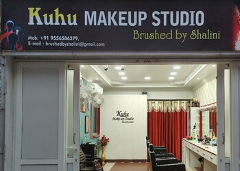 Kuhu-makeup-studio-Makeup-artist-Baramunda-bhubaneswar-Odisha-1