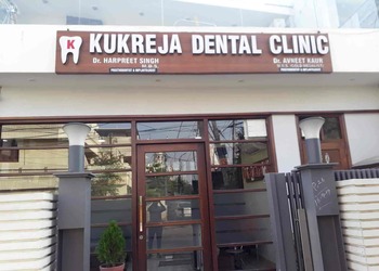 Kukreja-dental-clinic-Dental-clinics-Model-gram-ludhiana-Punjab-1