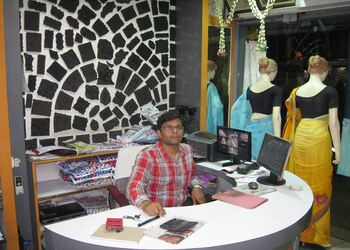 Kumar-cloth-house-Clothing-stores-Ujjain-Madhya-pradesh-2