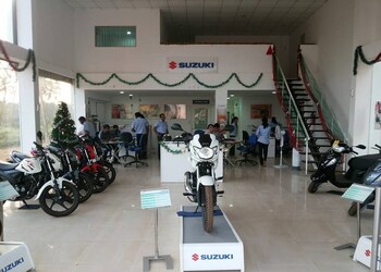 Kunde-suzuki-Motorcycle-dealers-Goa-Goa-2