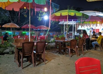 Kunjalata-family-restaurant-Family-restaurants-Raiganj-West-bengal-2