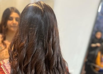 La-mer-beauty-and-hair-salon-Beauty-parlour-Batamaloo-srinagar-Jammu-and-kashmir-3