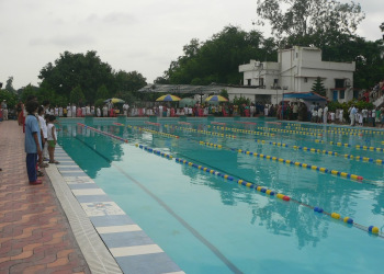 Lake-town-swimming-pool-Swimming-pools-Kolkata-West-bengal-1