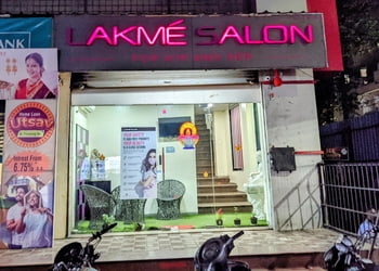 Lakme-salon-aundh-Beauty-parlour-Pune-Maharashtra-1