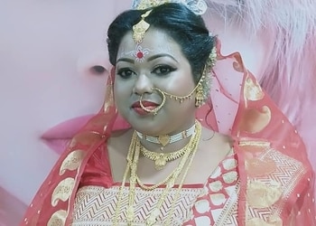 Lakme-salon-Beauty-parlour-Agartala-Tripura-3