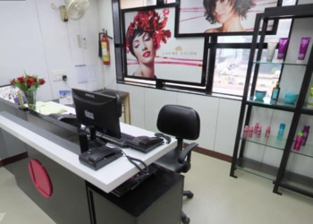 Lakme-salon-Beauty-parlour-Civil-lines-allahabad-prayagraj-Uttar-pradesh-1