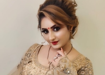 Lakme-salon-Beauty-parlour-Majitha-Punjab-2