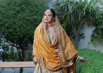 Lakme-salon-Beauty-parlour-Sarabha-nagar-ludhiana-Punjab-2