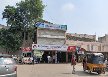 Lakshmi-car-travels-Car-rental-Jagannadhapuram-kakinada-Andhra-pradesh-2
