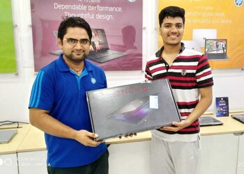Laptop-world-Computer-store-Hisar-Haryana-3