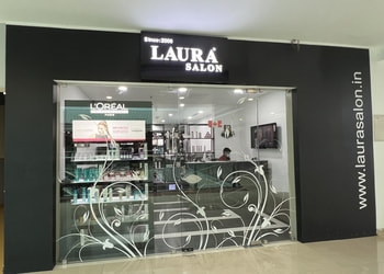 Laura-salon-Beauty-parlour-Ernakulam-Kerala-1