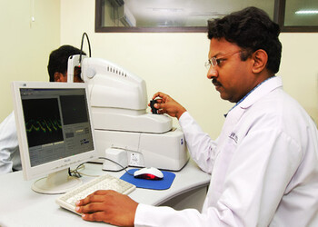 Laxmi-eye-institute-Eye-hospitals-Navi-mumbai-Maharashtra-2