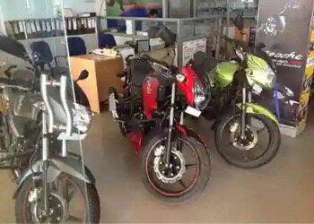 Laxmi-motors-Motorcycle-dealers-Karkhana-hyderabad-Telangana-2