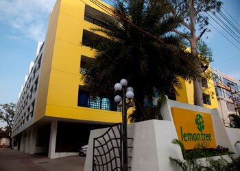 Lemon-tree-hotel-3-star-hotels-Indore-Madhya-pradesh-1