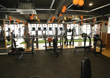 Lifeline-fitness-gym-Gym-Ahmedabad-Gujarat-2