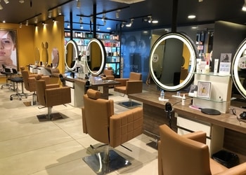 Loreal-manea-hair-n-beauty-Beauty-parlour-Benz-circle-vijayawada-Andhra-pradesh-1