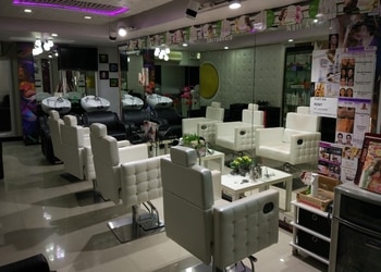 Loreal-skin-care-Beauty-parlour-Bank-more-dhanbad-Jharkhand-3