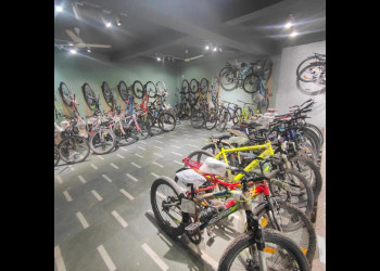 Lovely-traders-bicycle-showroom-Bicycle-store-Agra-Uttar-pradesh-2