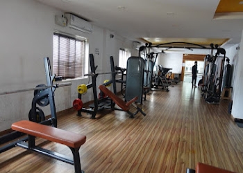 Lush-life-fitness-Gym-Kothapet-hyderabad-Telangana-1