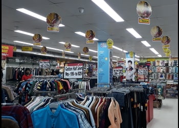 M-baazar-Shopping-malls-Purulia-West-bengal-2