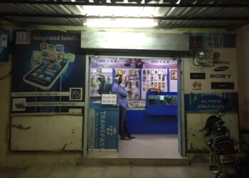M-plus-mobile-Mobile-stores-Kurduwadi-solapur-Maharashtra-1
