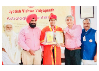 Maa-durga-jyotish-kendra-brdr-shivohum-dutt-Astrologers-Ludhiana-Punjab-3