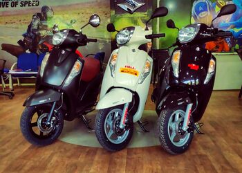 Maa-suzuki-premium-Motorcycle-dealers-Bairagarh-bhopal-Madhya-pradesh-2