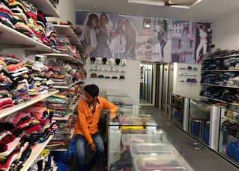 Madam-ladies-studio-Clothing-stores-Kolhapur-Maharashtra-2