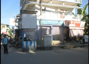 Madhab-mistanna-vandar-Sweet-shops-Alipurduar-West-bengal-1