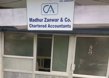 Madhur-zanwar-co-Chartered-accountants-Badnera-amravati-Maharashtra-1