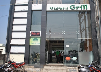 Madrasi-grill-Family-restaurants-Raipur-Chhattisgarh-2