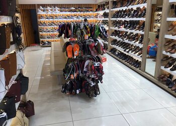 Mahajan-shoe-store-Shoe-store-Chandigarh-Chandigarh-3